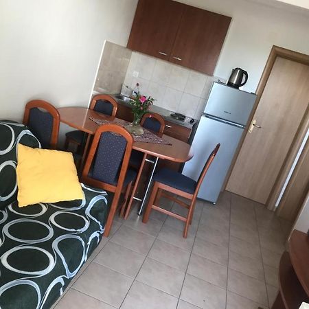 Apartments Iva Rogoznica  Eksteriør billede